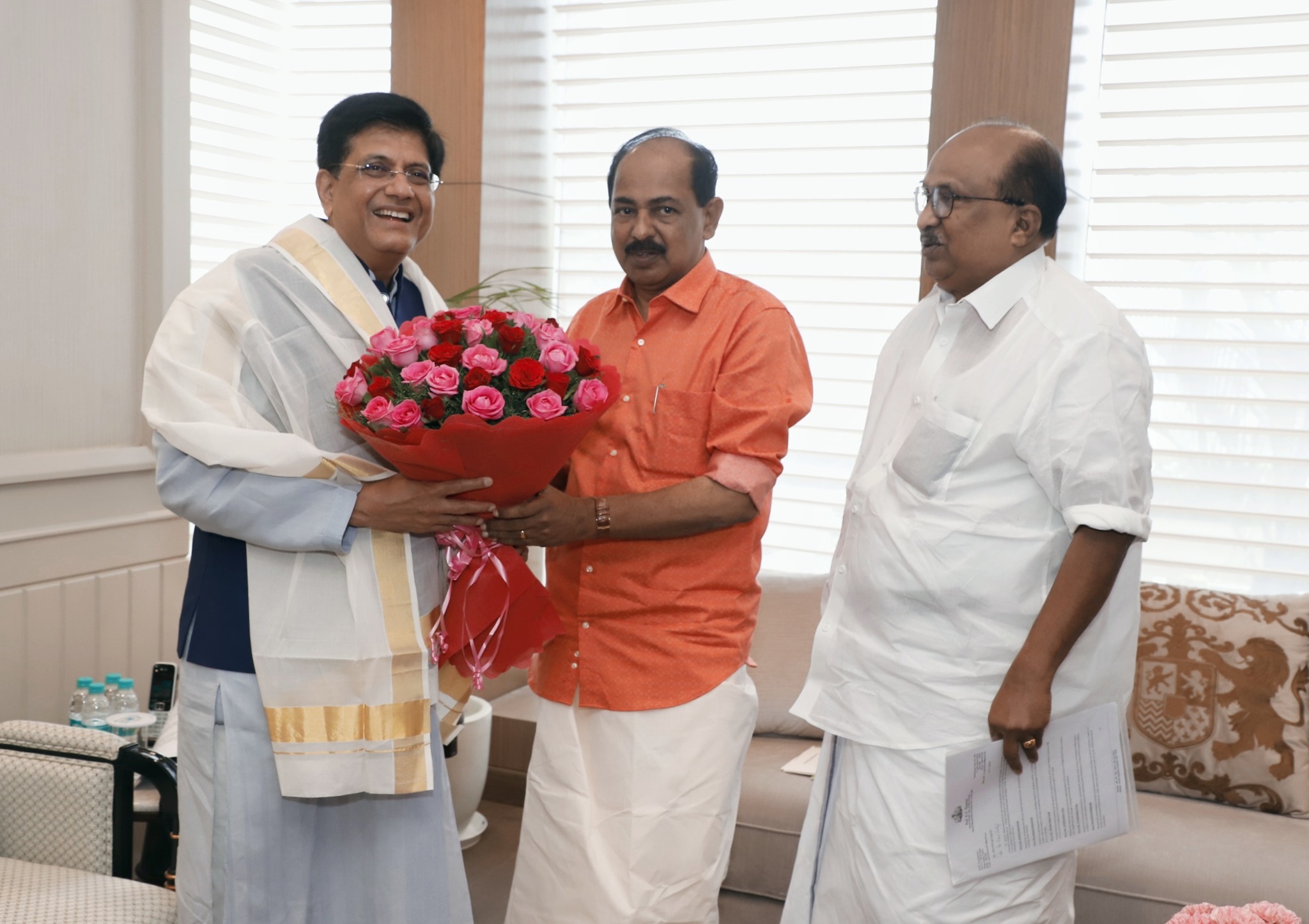 Kerala Minister for Food and Civil Supplies Adv. G. R. Anil meets Union Minister for Commerce and Industry  Piyush Goyal at  Vanijya Bhawan.