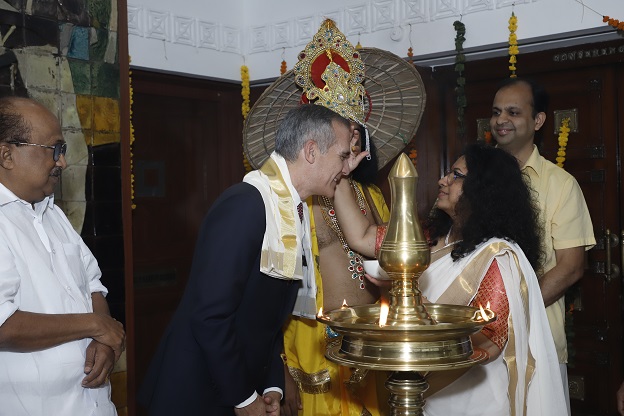 US Ambassador to India Ambassador Eric Garcetti is greeted with traditional thilak